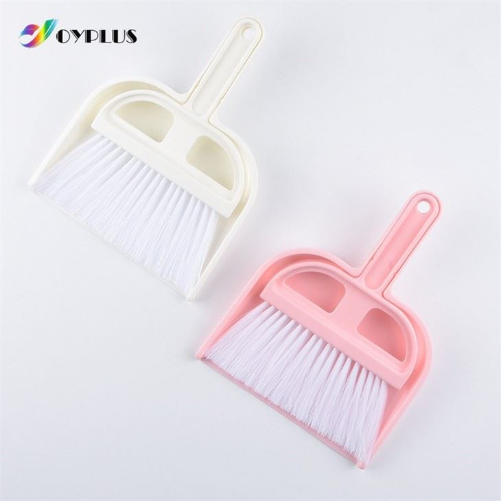 Mini Brush Duster and Pot