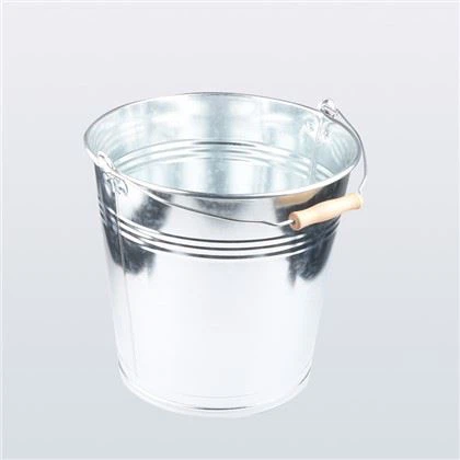 Metal Water Bucket